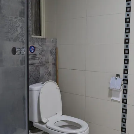 Candid Aura Private In Shared Sliema Basement منزل للإقامة *