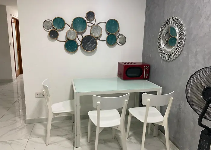 民宿 Candid Aura Private In Shared Sliema Basement