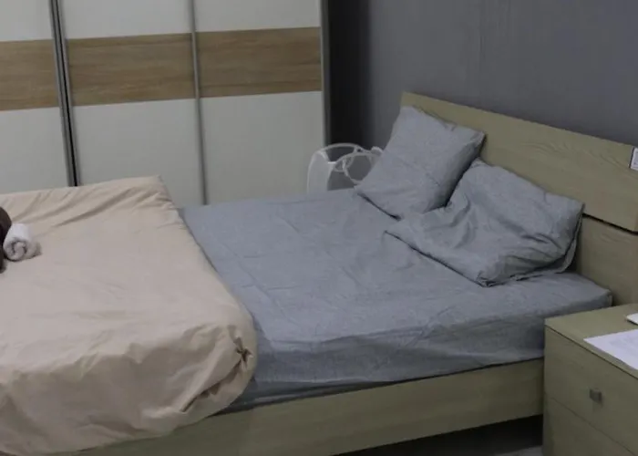 民宿 Candid Aura Private In Shared Sliema Basement Gzira