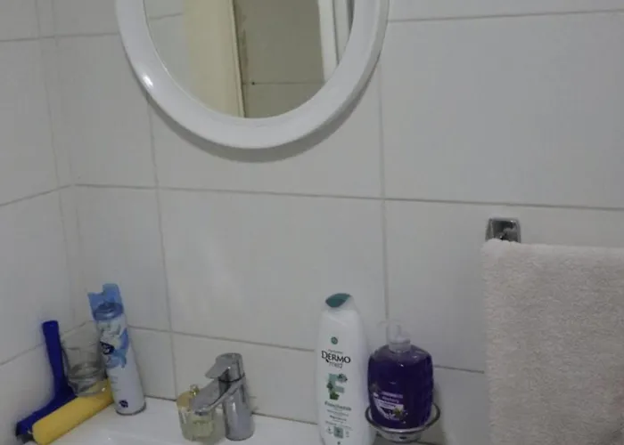 Candid Aura Private In Shared Sliema Basement *