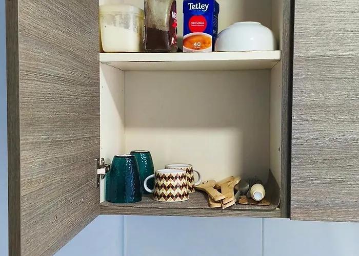 民宿 Candid Aura Private In Shared Sliema Basement Gzira